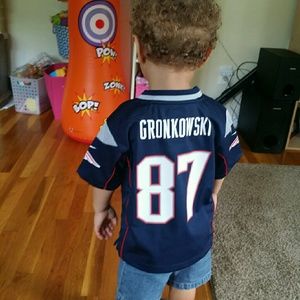 Meet your Posher, Ethan