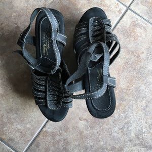 Sbicca vintage collection wedge heels