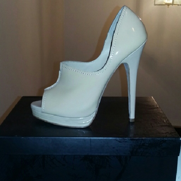 Dolce Vita claudine bootie