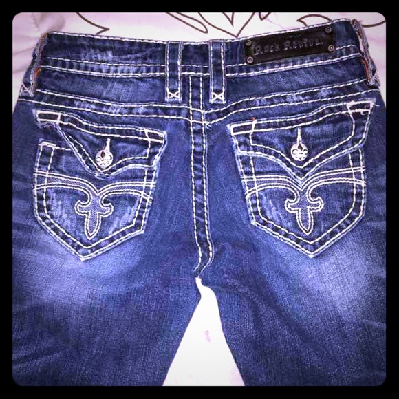 Rock Revival Capri's size 27