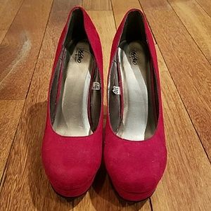Mossimo Red Suede Platforms