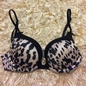 Victoria's Secret Miraculous Plunge
