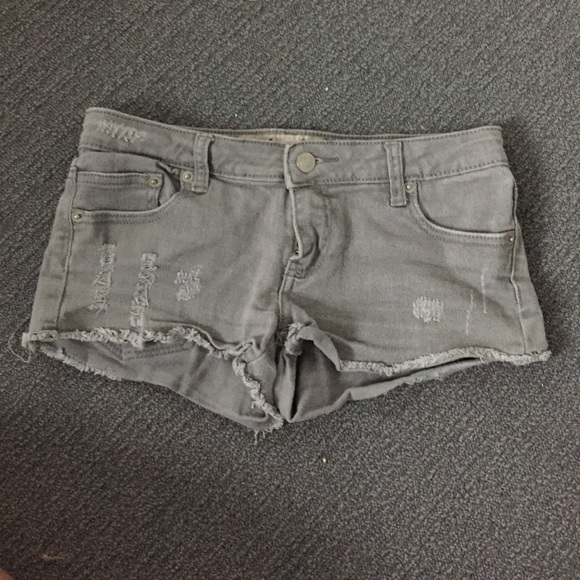 Wet Seal shorts size 5!
