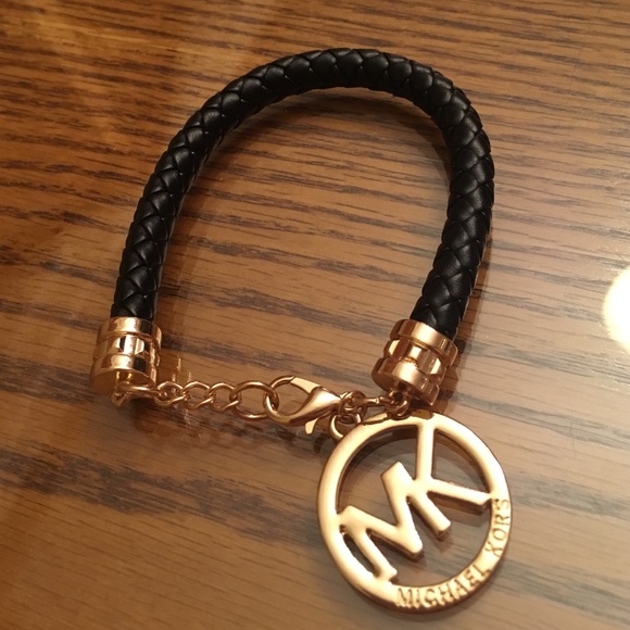 MK exquisite bracelet .