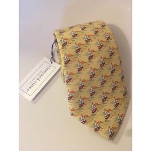 Brand new Vineyard Vines Men's tie
