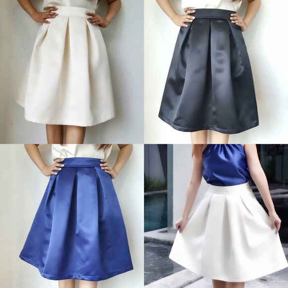 Duchess Satin midi skirt (blue)