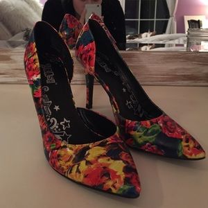 Colorful Flowers Heels