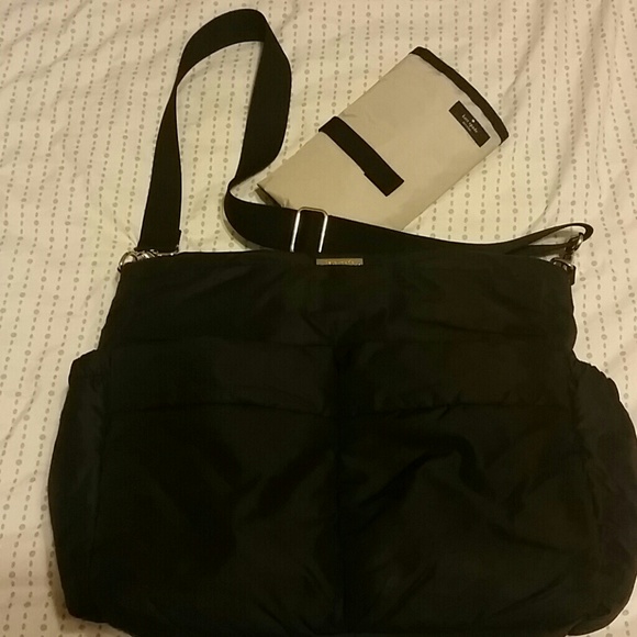 SOLD-Kate Spade Holland Walk Adamson Baby Bag - Picture 2 of 4