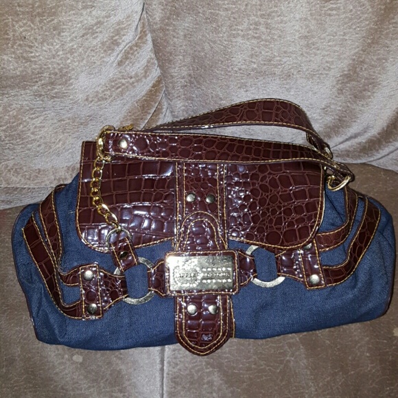 Apple Bottoms Blue Jean and patent leather purse