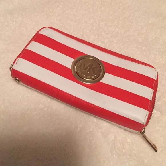 Michael Kors wallet