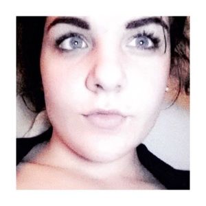 Meet your Posher, Gabrielle