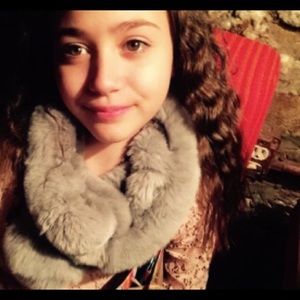 Meet your Posher, Annamaria