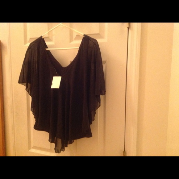 CKW Tops - FEMININE BLACK TOP CKW Tops - FEMININE BLACK TOP