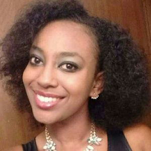 Meet your Posher, Muna