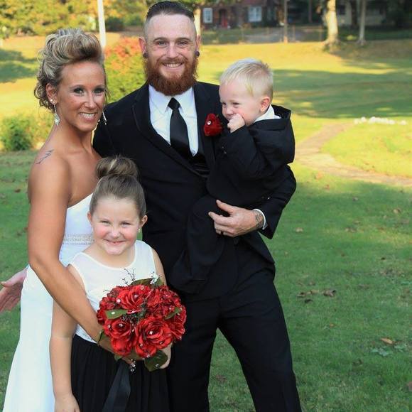 Meet your Posher, Tara - Picture 1 of 1