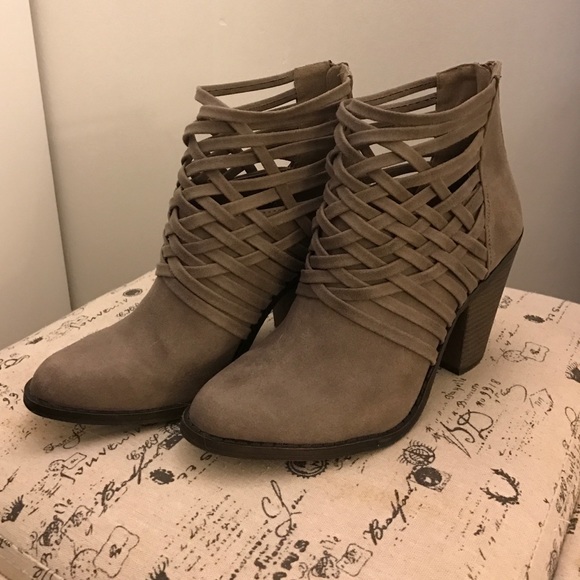 BRAND NEW Criss Cross Suede Booties!
