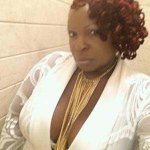 Meet your Posher, Keshia