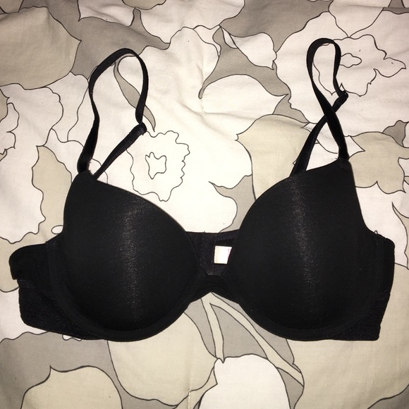 Victoria's Secret Pink bra