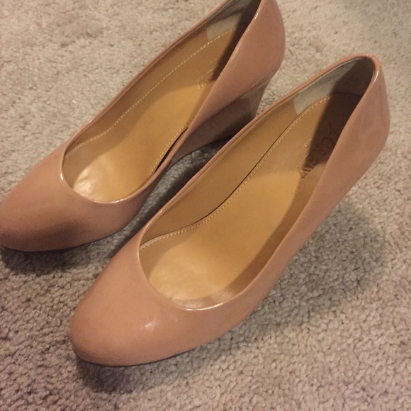 Jcrew factory bundle pumps 👠 on hold 👠