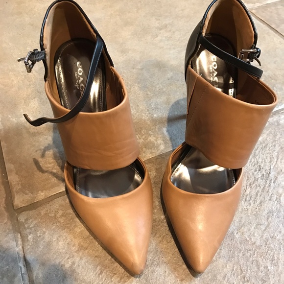 Coach Heels 6.5