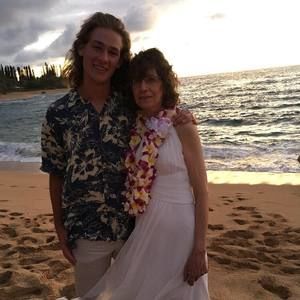 Meet your Posher, Cole