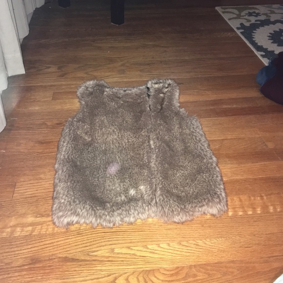 Fur vest