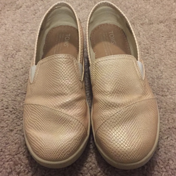 Toms kids gold snake skin slip ons