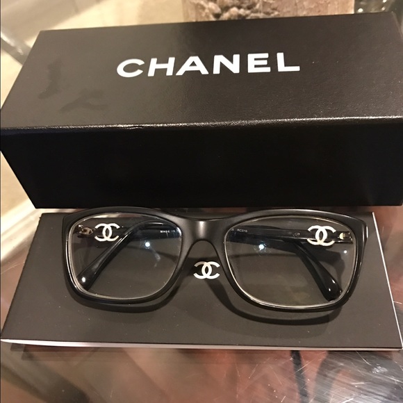 Used Prescription Authentic channel frame