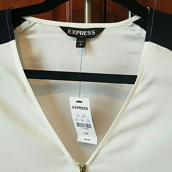 Express Colorblock Blouse - Picture 2 of 4