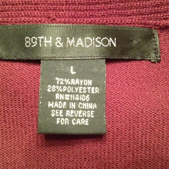 Sweater - Picture 4 of 4