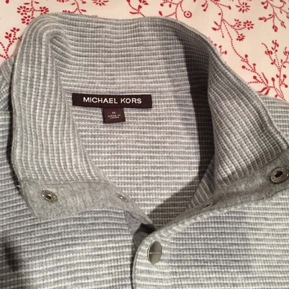 Gray sweater - Picture 2 of 2