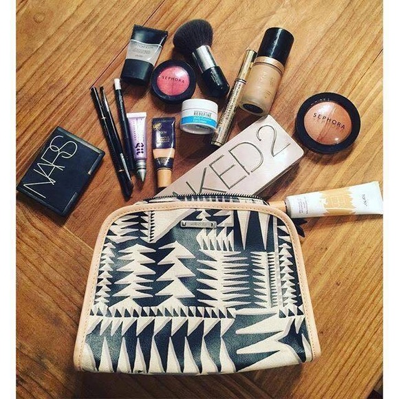 Stella & Dot Beauty Bag