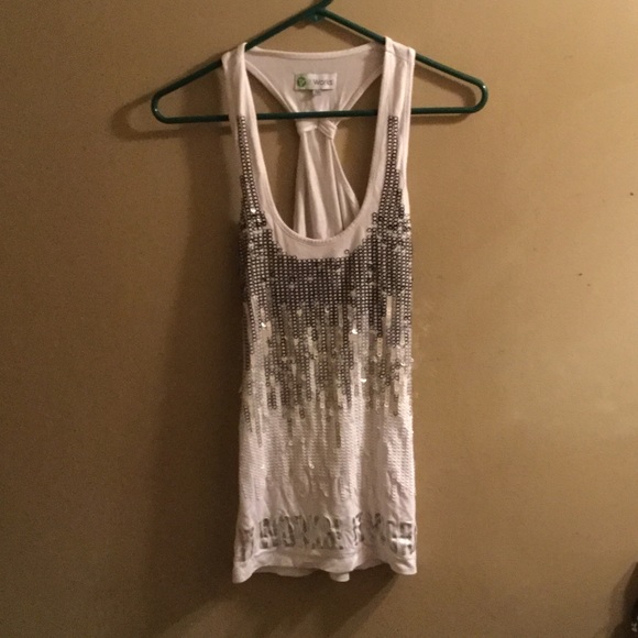 itworks Tops - ItWorks Sequin Tank