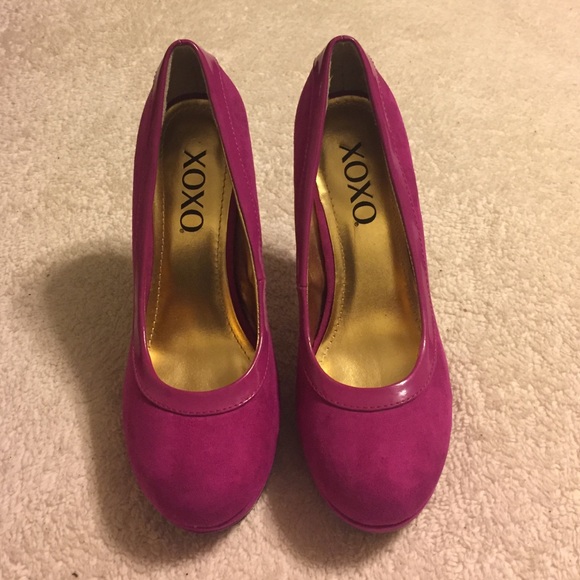 hot pink heels