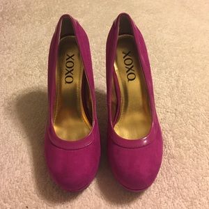 hot pink heels