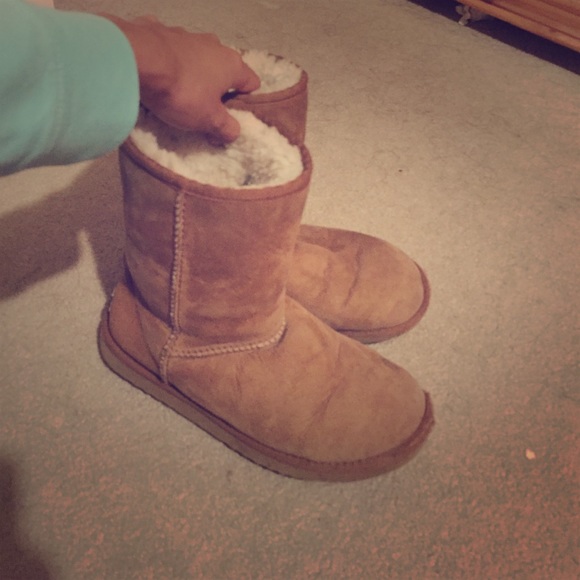 UGG Classic Short