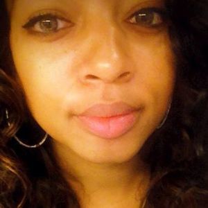 Meet your Posher, Chanise