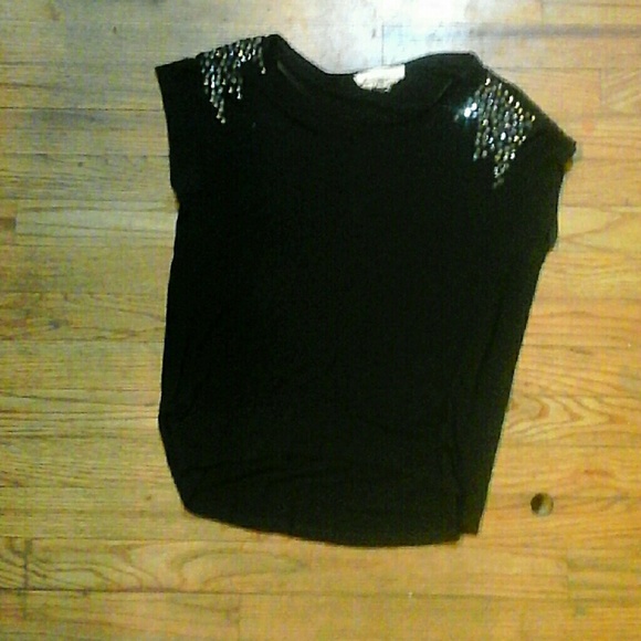 Black crop top