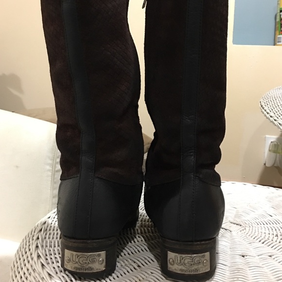 UGG boots - Picture 2 of 4