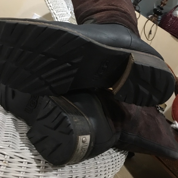 UGG boots - Picture 3 of 4