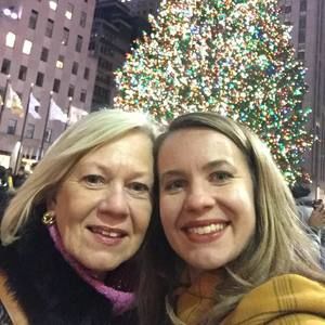 Meet your Posher, Laura