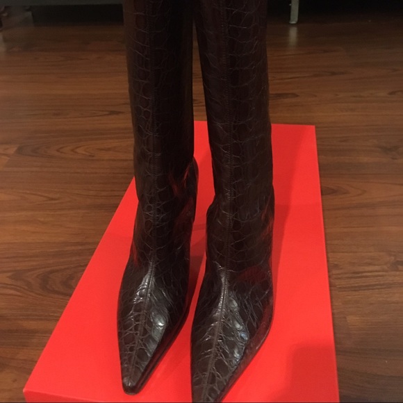Ellen Tracy size 8.5 brown knee boots
