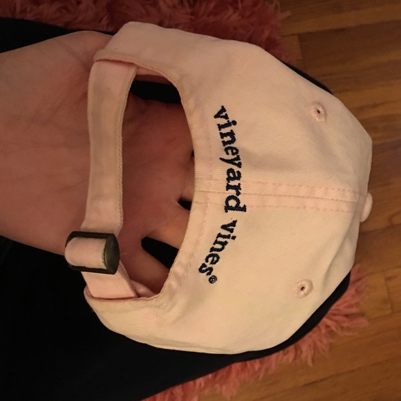 Vineyard vines hat