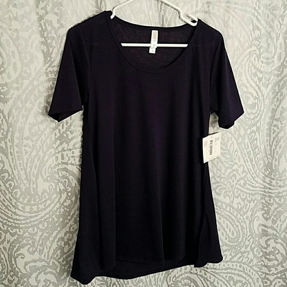 SHIPS TODAY! Lularoe Perfect T