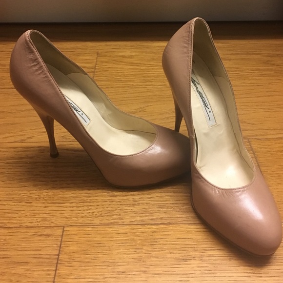 Brian Atwood Beige High Heeled Shoes sz 36.5