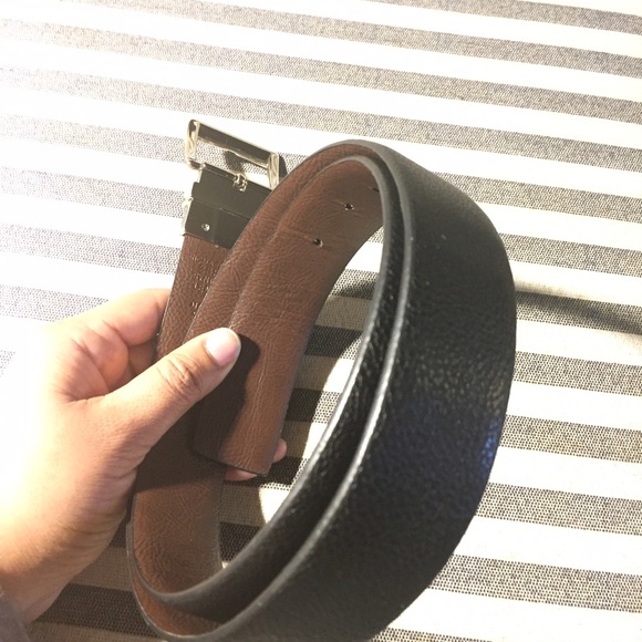 Michael Kors Accessories - Michael Kors Reversible Black/Brown Belt Michael Kors Accessories - Michael Kors Reversible Black/Brown Belt