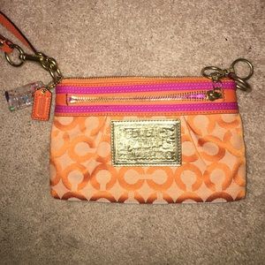 RARE Coach Poppy wristlet!