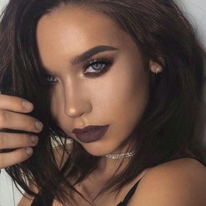 Meet your Posher, Lindsey