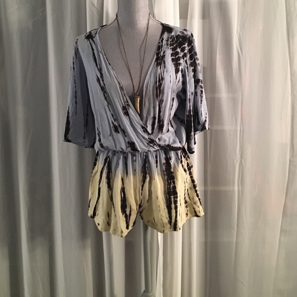 Deep V romper