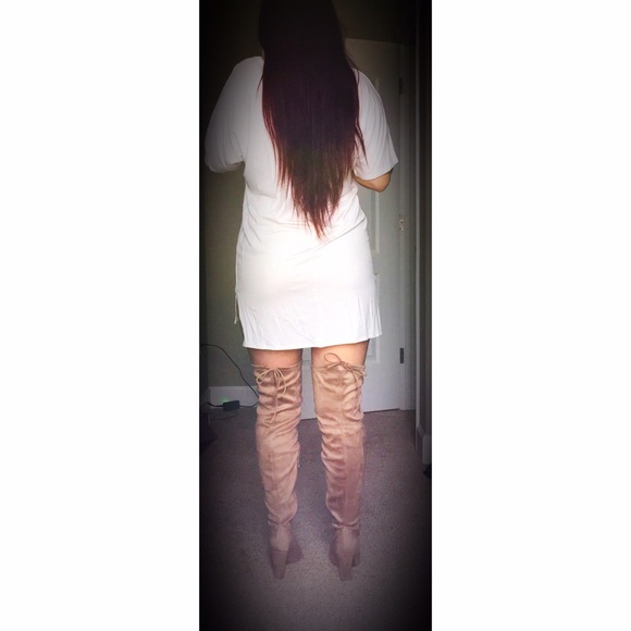 🔺PRICE DROP🔻White tshirt dress - Picture 3 of 4